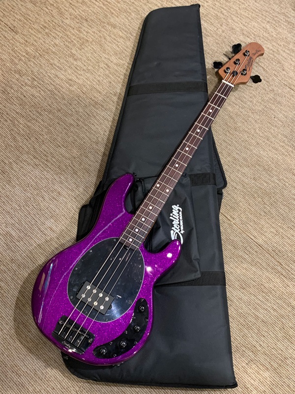 Sterling by MUSICMAN Ray34 Purple Sparkle/RMの画像
